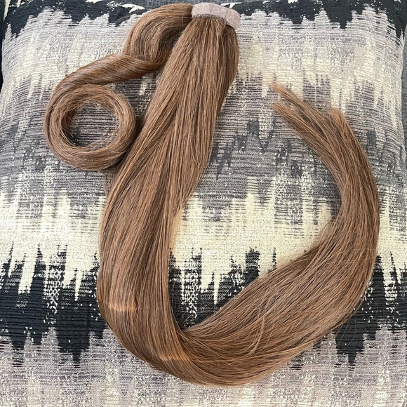 INH Miya Ponytail in Mixed Brown - Picture 3 of 10